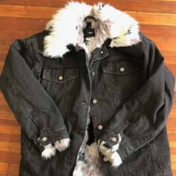 urban outfitters black denim jacket